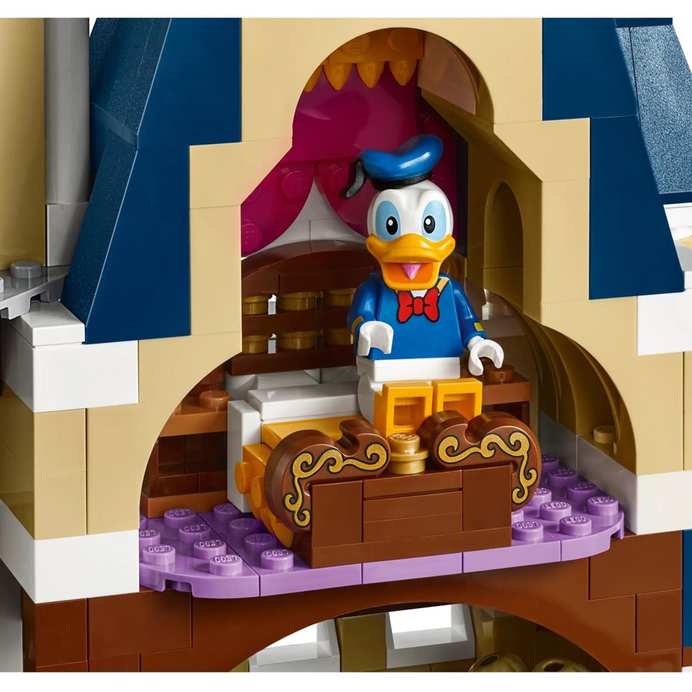 RETIRED Disney Lego Castle 50th Anniversary - Picture 5 of 14